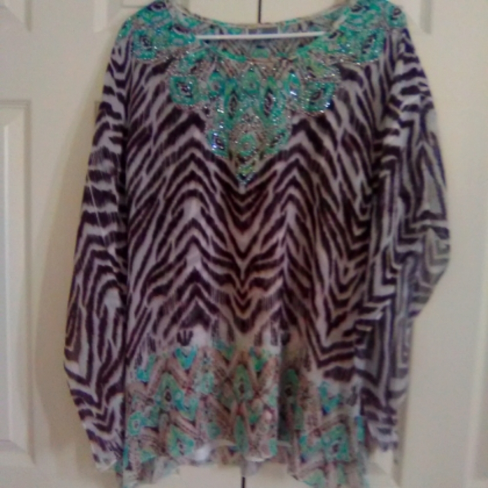 Women's Bell Sleeve Tunic
